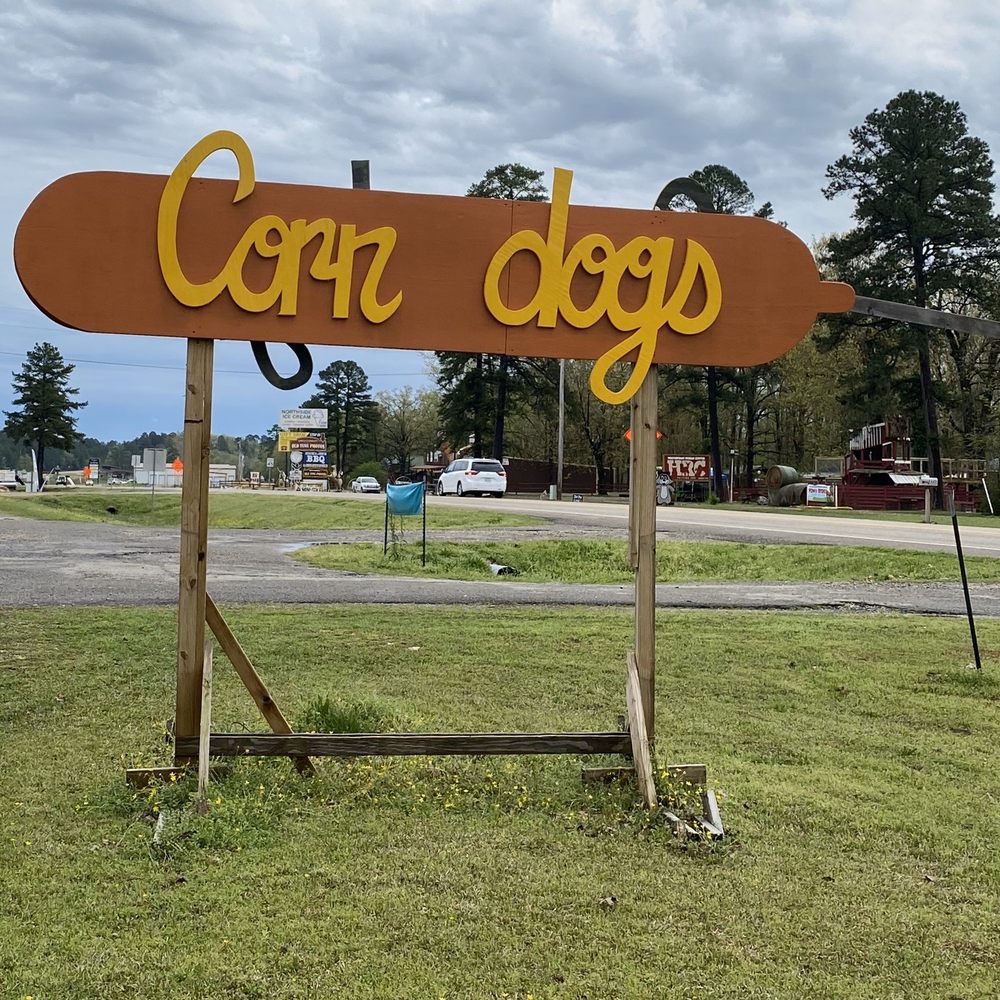 The Hochahut - Road side sign. DONT JUST DRIVE BY IT!! Pull in immediately!!! - Tacos Near Me - Broken Bow, Oklahoma The Hochahut - Road side sign. DONT JUST DRIVE BY IT!! Pull in immediately!!! - Tacos Near Me - Broken Bow, Oklahoma