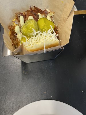 11 Degree North by null