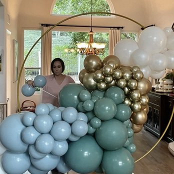 Sincerely Capri Events - Melissa setting it up!! I mean wow!!! - Party & Event Planning Near Me Sincerely Capri Events - Melissa setting it up!! I mean wow!!! - Party & Event Planning Near Me