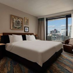 Mainport Hotel - Guest room