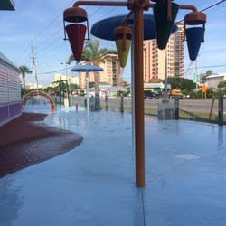 Alabama Surf Style II - Splash Park at Surfstyle in Orange Beach Al is a great place to take the kids & let them burn off some of that extra energy.