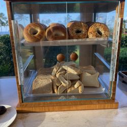 Club Lounge At The Grand Hyatt Kauai Resort