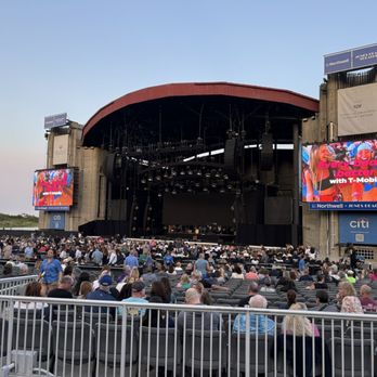Jones Beach Theater - Music Venues Near Me - Wantagh, New York Jones Beach Theater - Music Venues Near Me - Wantagh, New York