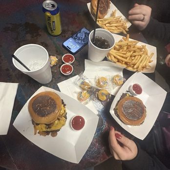 Marie's Bar and Kitchen - Smash burgers fries and drinks - Dive Bars Near Me - New Orleans, Louisiana Marie's Bar and Kitchen - Smash burgers fries and drinks - Dive Bars Near Me - New Orleans, Louisiana