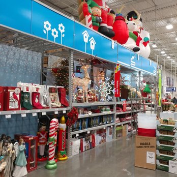 Lowe's Home Improvement - Christmas stuff!!! - Hardware Stores Near Me - Renton, Washington