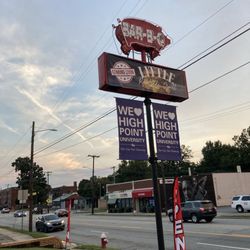 Little Roadside Grill