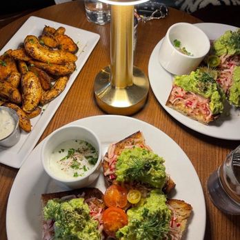 Zinc Cafe & Bar - Avocado Toast - Breakfast & Brunch Near Me - Orange, California Zinc Cafe & Bar - Avocado Toast - Breakfast & Brunch Near Me - Orange, California