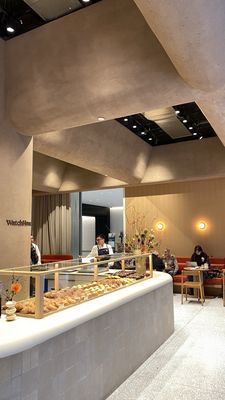 WatchHouse 5th Ave. by null