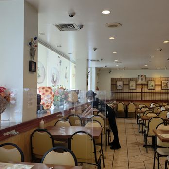 Yu Chun Korean Restaurant - Inside - Korean Near Me - Honolulu, Hawaii Yu Chun Korean Restaurant - Inside - Korean Near Me - Honolulu, Hawaii