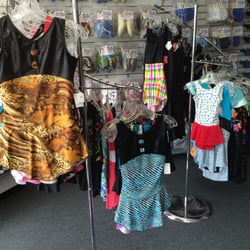 Rainbo Sports & Skating