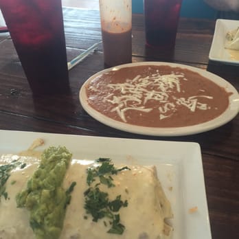 Taco Libre - Fajita burrito and side of beans - Tacos Near Me - Jacksonville, Florida Taco Libre - Fajita burrito and side of beans - Tacos Near Me - Jacksonville, Florida