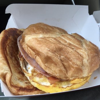Jack in the Box - No pride of workmanship: How my Croissant Supreme was delivered. - Fast Food Near Me - Saint Louis, Missouri Jack in the Box - No pride of workmanship: How my Croissant Supreme was delivered. - Fast Food Near Me - Saint Louis, Missouri