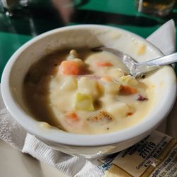 Keeks - Homemade clam chowder