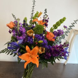 Checkerberry's Flowers & Gifts