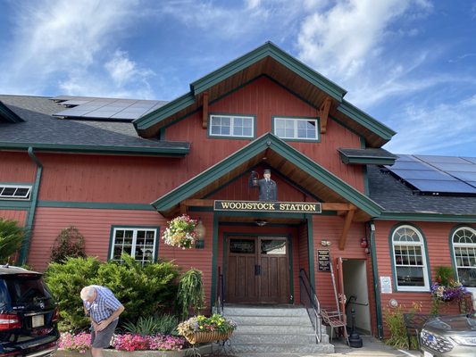 Woodstock Inn Brewery by null