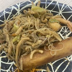 Pancit and lumpia