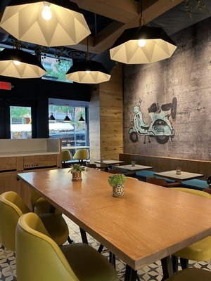 Bindaas Bowls & Rolls by null