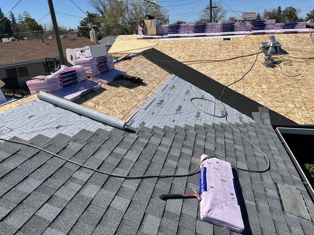 Slide of H & G Roofing