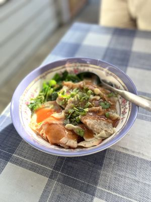 Khao Moo Dang by null