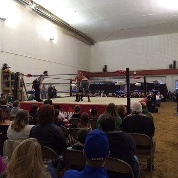 Baba Louies - Wrestling! - Bars Near Me - De Pere, Wisconsin Baba Louies - Wrestling! - Bars Near Me - De Pere, Wisconsin