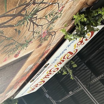 Yen's Kitchen - Vietnamese Near Me - Lake Worth, Florida
