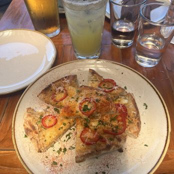Bar Bocce - Garlic Bread - Pizza Near Me - Sausalito, California