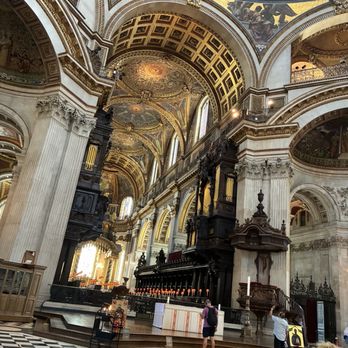 St. Paul's Cathedral - Landmarks & Historical Buildings Near Me - London, XGL St. Paul's Cathedral - Landmarks & Historical Buildings Near Me - London, XGL