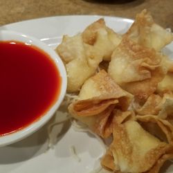 Joy Luck - Cream cheese wontons