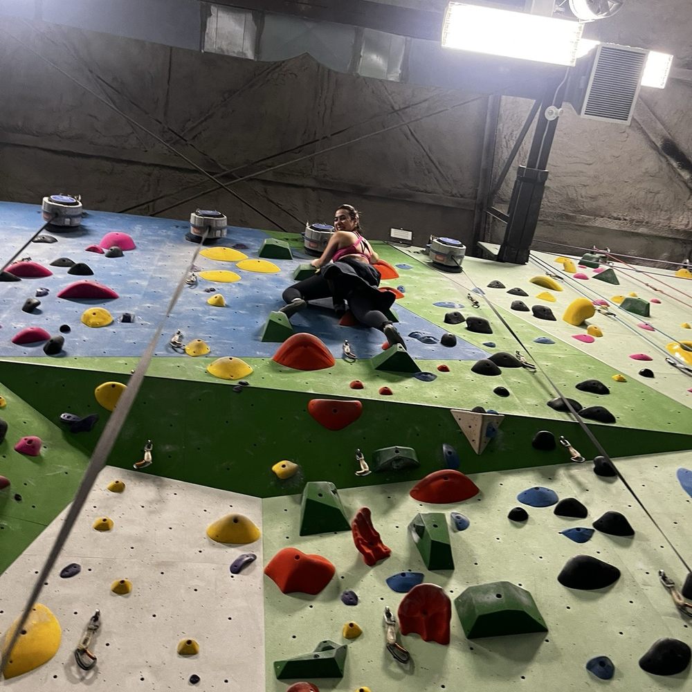 Basecamp - Harness climbing - Climbing Near Me - Toronto, Ontario