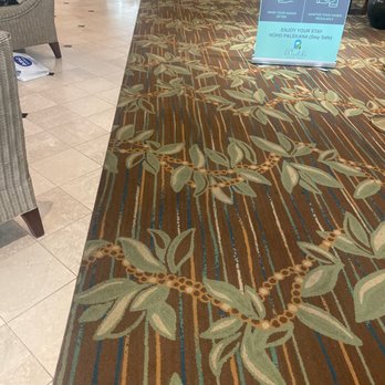 Waikiki Resort Hotel - Old stinky carpets! Smells like sewer. - Hotels Near Me - Honolulu, Hawaii Waikiki Resort Hotel - Old stinky carpets! Smells like sewer. - Hotels Near Me - Honolulu, Hawaii