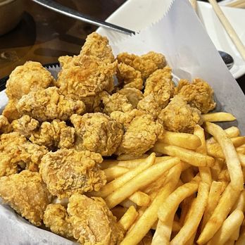 Hanshin Pocha - Fried Chicken and Fries - Korean Near Me - Rowland Heights, California