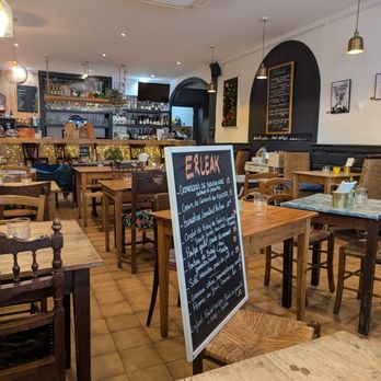 Erleak Jatetxea - Restaurants Near Me - Saint-Jean-de-Luz, 64 Erleak Jatetxea - Restaurants Near Me - Saint-Jean-de-Luz, 64