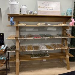 Mishelle’s Bakery - More baked goods