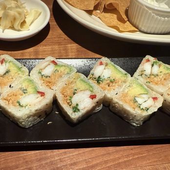 Houston's Restaurant - Coconut Shrimp Roll - Steakhouses Near Me - Pasadena, California
