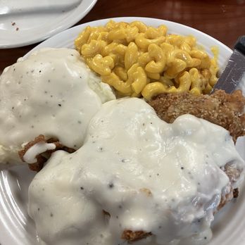 Mama's Daughters Diner - Chicken fried chicken - American Near Me - Lewisville, Texas