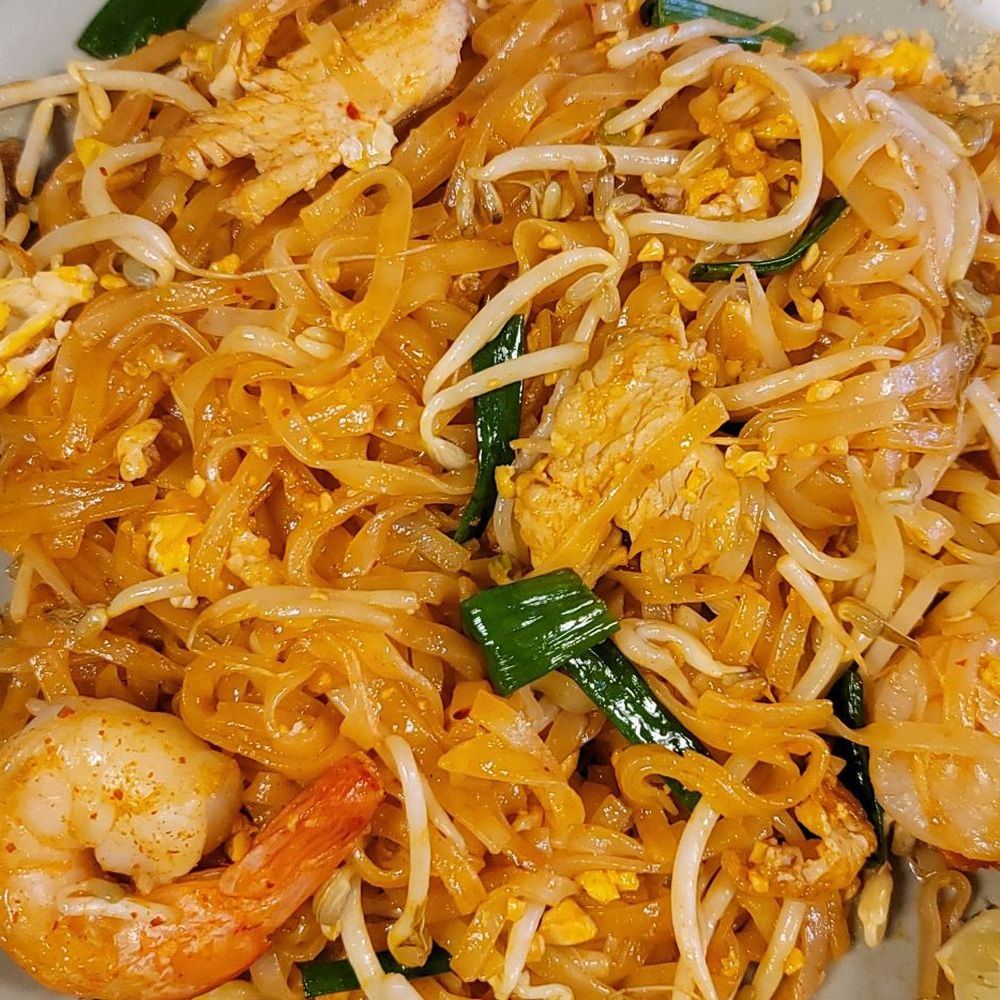 Nana Sushi Thai - Best Combination Pad Thai I have EVER had. - Sushi Bars Near Me - Evergreen, Colorado
