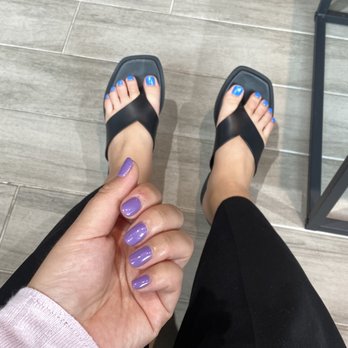 Ascend Nail Lounge - Nail Salons Near Me - Seattle, Washington