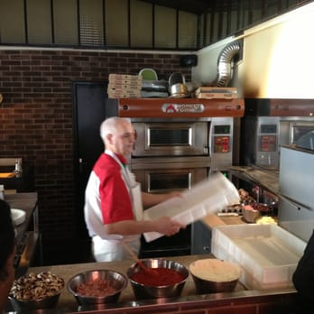 Villa 15 - Pizzaiolo - Pizza Near Me - Paris, 75 Villa 15 - Pizzaiolo - Pizza Near Me - Paris, 75