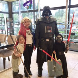 Bella Vision - Halloween 2016 trick or treaters!