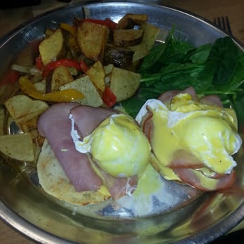 Main Kitchen Cafe - Eggs Benedict - New American Near Me - Granada Hills, California Main Kitchen Cafe - Eggs Benedict - New American Near Me - Granada Hills, California