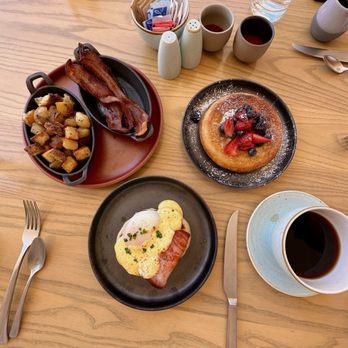 Amangiri - Amangiri breakfast - Resorts Near Me - Canyon Point, Utah Amangiri - Amangiri breakfast - Resorts Near Me - Canyon Point, Utah