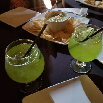 Roxanne's - Drinks were delicious as well, here is the artichoke dip with two of our drinks. - Lounges Near Me - Long Beach, California Roxanne's - Drinks were delicious as well, here is the artichoke dip with two of our drinks. - Lounges Near Me - Long Beach, California