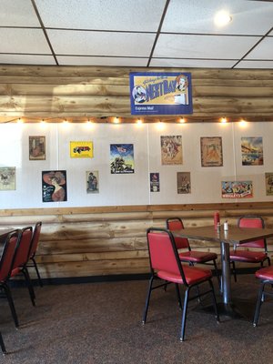 Photo of Mom's Cafe & Catering - Plattsmouth, NE, US. Dining room