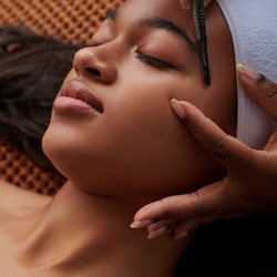 facial collective - Dermaplaning