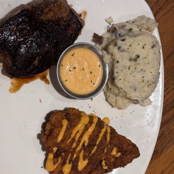Outback Steakhouse - Sirloin and blooming fried chicken - Steakhouses Near Me - San Antonio, Texas Outback Steakhouse - Sirloin and blooming fried chicken - Steakhouses Near Me - San Antonio, Texas