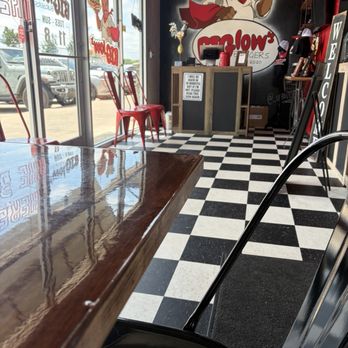 Biglow's Burgers - Picture of front door and front counter - Burgers Near Me - Oklahoma City, Oklahoma Biglow's Burgers - Picture of front door and front counter - Burgers Near Me - Oklahoma City, Oklahoma