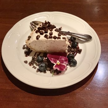 Glasbern Inn - Peanut Butter pie - Hotels Near Me - Fogelsville, Pennsylvania