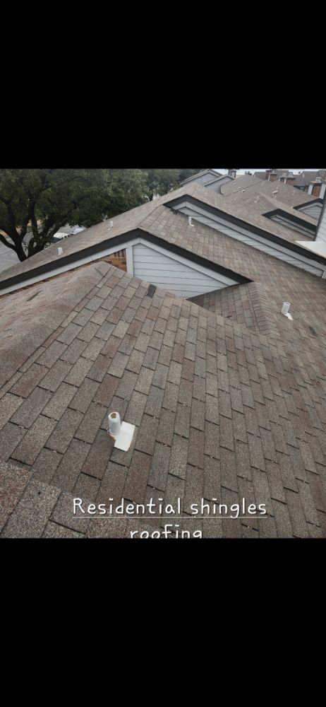 Slide of Macaw Roofing