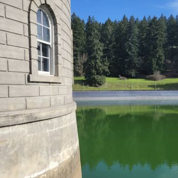 Mount Tabor Park - Beautiful morning with a tranquil reservoir! Nice place to chill in the morning. - Parks Near Me - Portland, Oregon