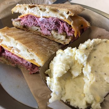 Aioli - Roast beef & caramelized onion - Cafes Near Me - West Palm Beach, Florida Aioli - Roast beef & caramelized onion - Cafes Near Me - West Palm Beach, Florida
